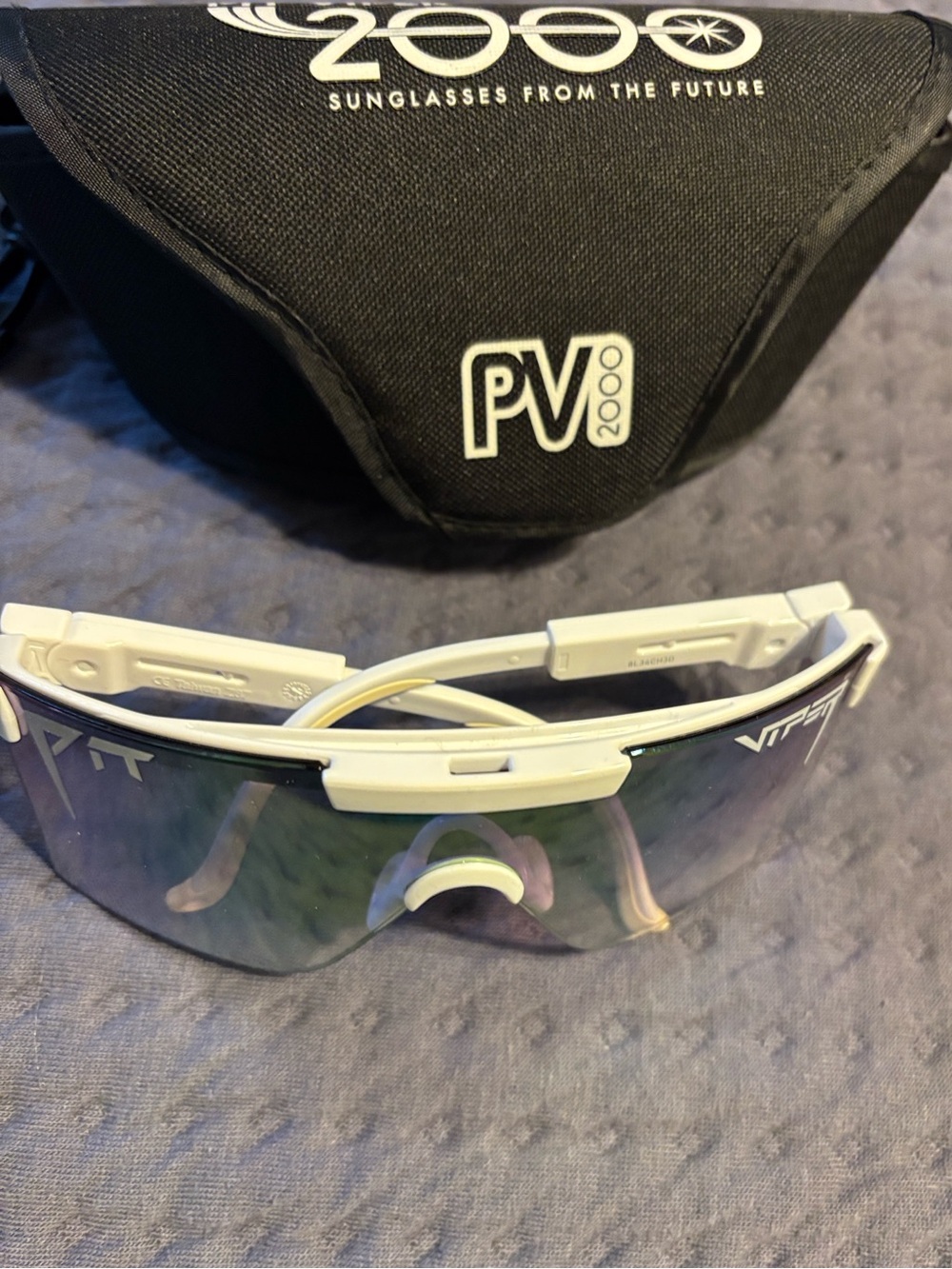 White Sports VR/AR Visor Sunglasses